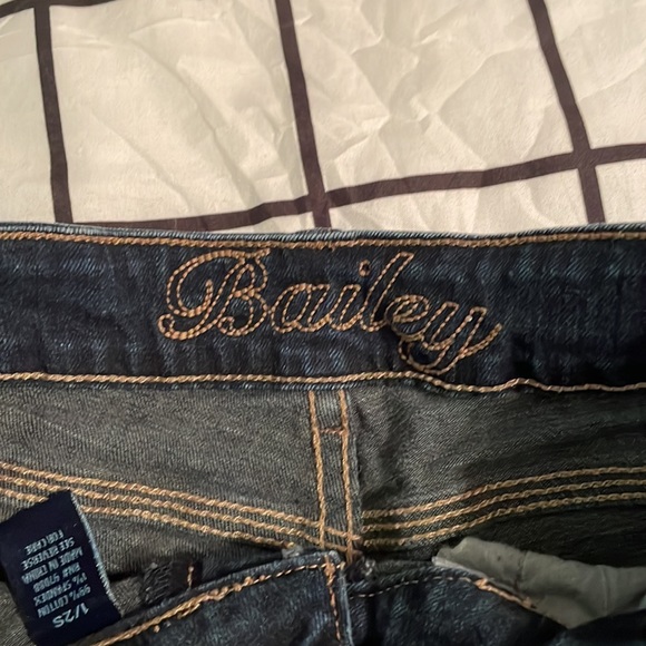 Women’s low-rise bootcut jeans - Picture 3 of 4